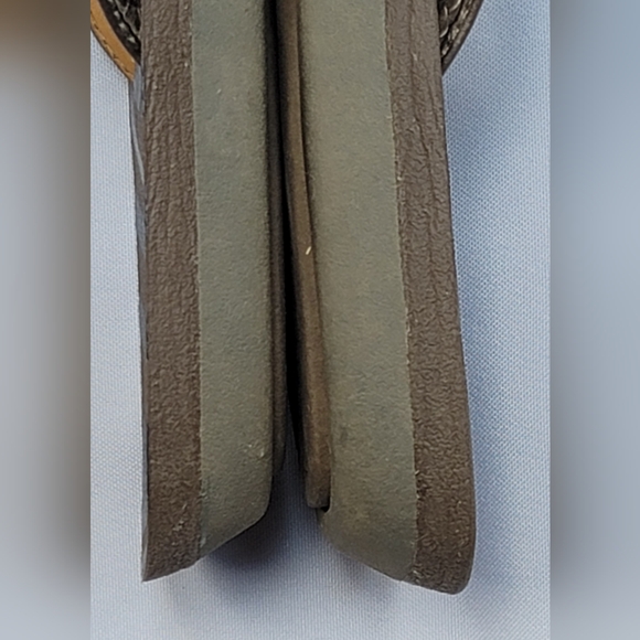 💥 FREE , CLARKS FLIP FLOP 💥 - Picture 5 of 11